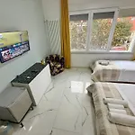 Pensión Desire 4*